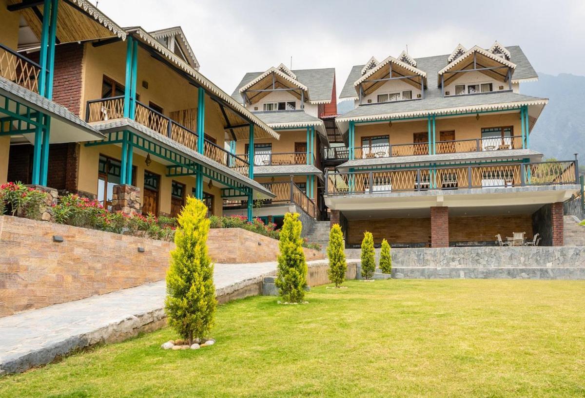 Tiaraa Jujurana Resort T Pathyar Dış mekan fotoğraf